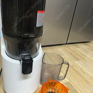 휴롬이지 H-200 원액기