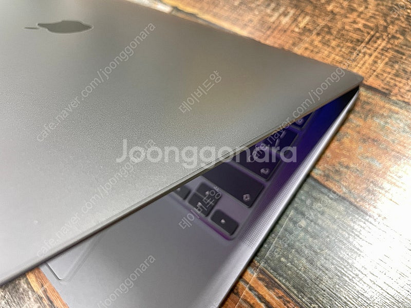 [풀박스/새것수준] 맥북에어M1/16GB/256GB 스...--1