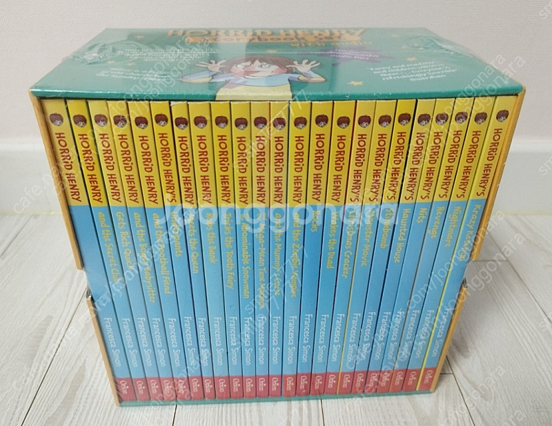 Horrid henry storybook set wit...--0