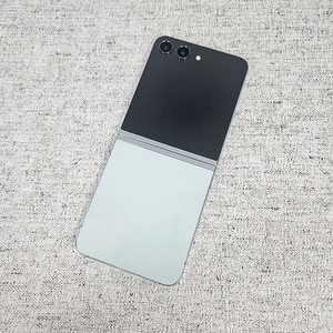 F731N 갤럭시 Z플립5 256GB 민트 액정깨끗/무잔상/외관깔끔 32만 판매합니다