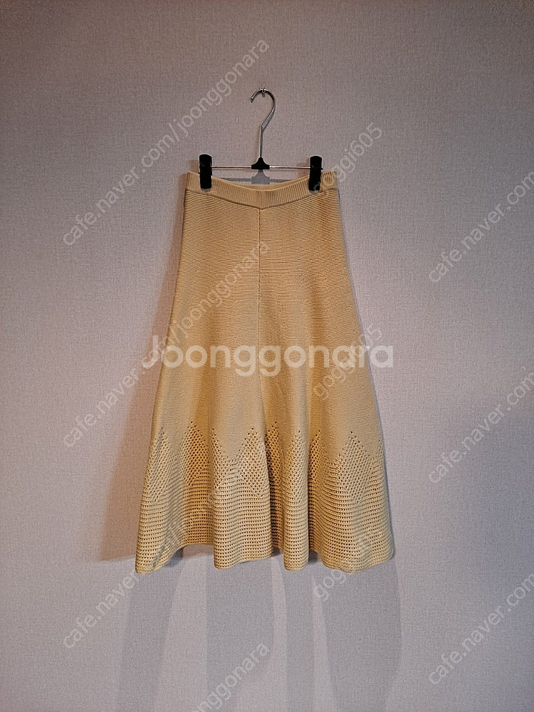 더 캐시미어 크로셰 니트 스커트 55~66(새싱품)--0