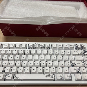 에버글라이드 SU75 키보드 판매합니다.