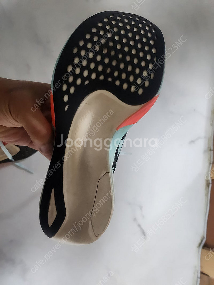 아식스 메타스피드 엣지 파리 250mm 팝니다--1