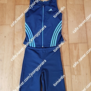 Addidas 아디다스 래시가드 상하세트 8~12살 사이즈 이만원