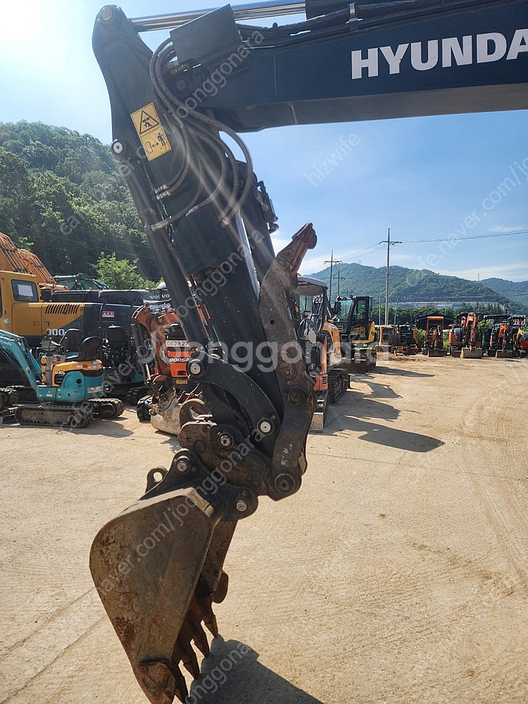 중고굴삭기 현대 HX60AMT 2021년식 저가동,코끼...--7