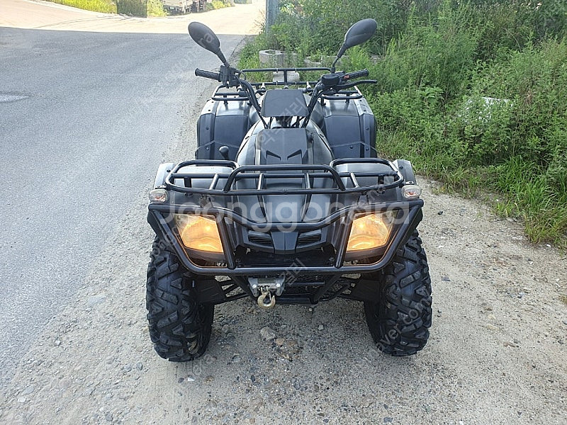 사륜구동 4wd 헌터300 17년 깨끗합니다.--0