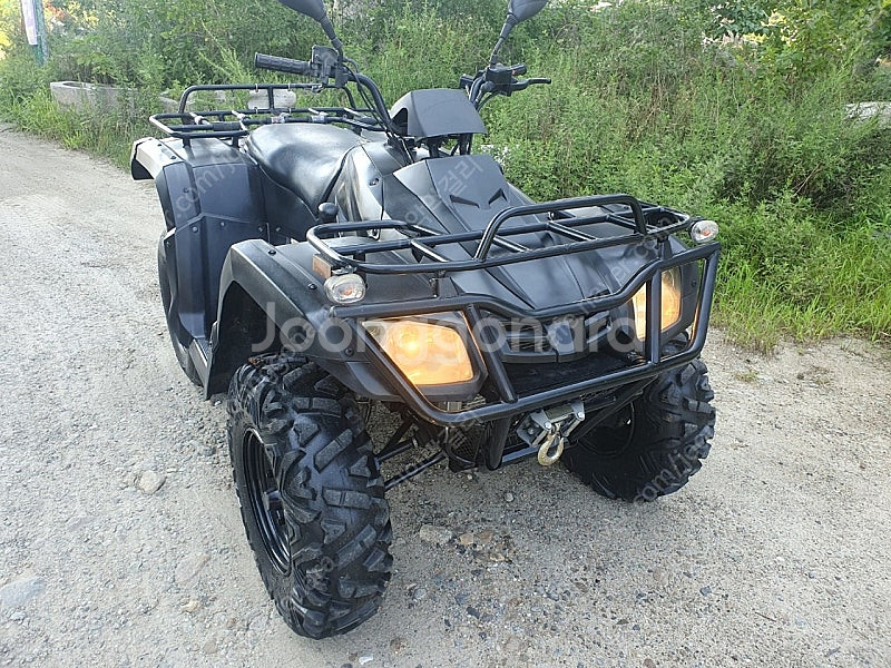 사륜구동 4wd 헌터300 17년 깨끗합니다.--1