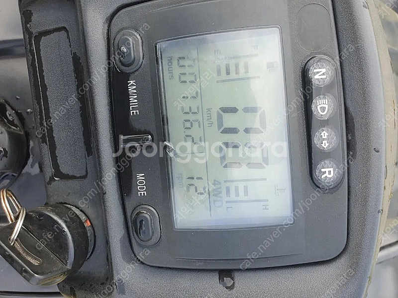 사륜구동 4wd 헌터300 17년 깨끗합니다.--6