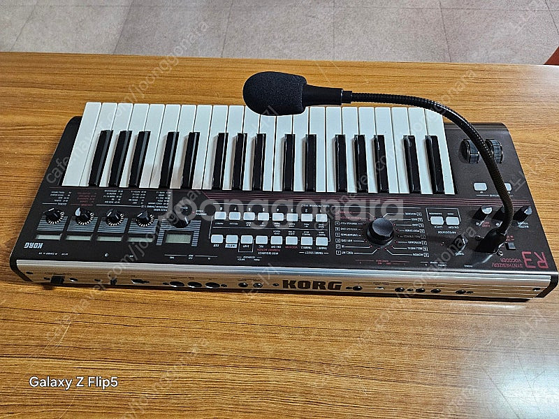 Korg R3 신디사이저 전자올겐 피아노--1