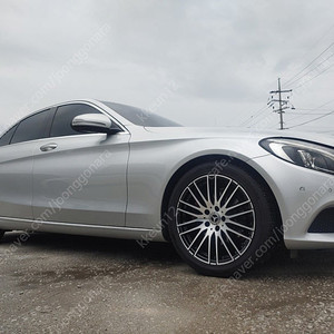 [판매] 벤츠 W206 신형 C클래스 18인치 정품 휠타이어