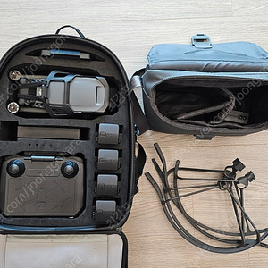 DJI Mavic 3 Pro Cine 매빅3프로 씨네 콤보 판매합니다. 배터리 6개