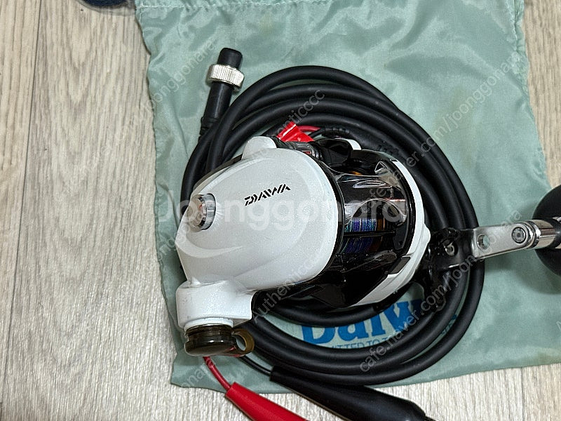 다이와 레오브리츠 300J 전동릴--1