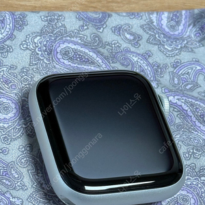 애플워치 SE2 실버 44mm 셀룰러 팝니다.