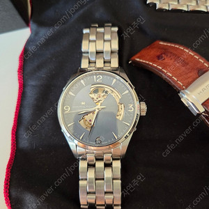 해밀턴 오픈하트 재즈마스터 아이스블루