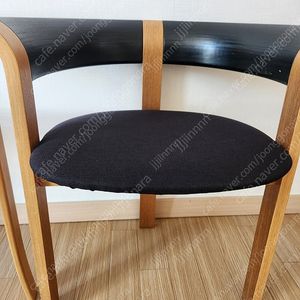 매그너스올레센 의자