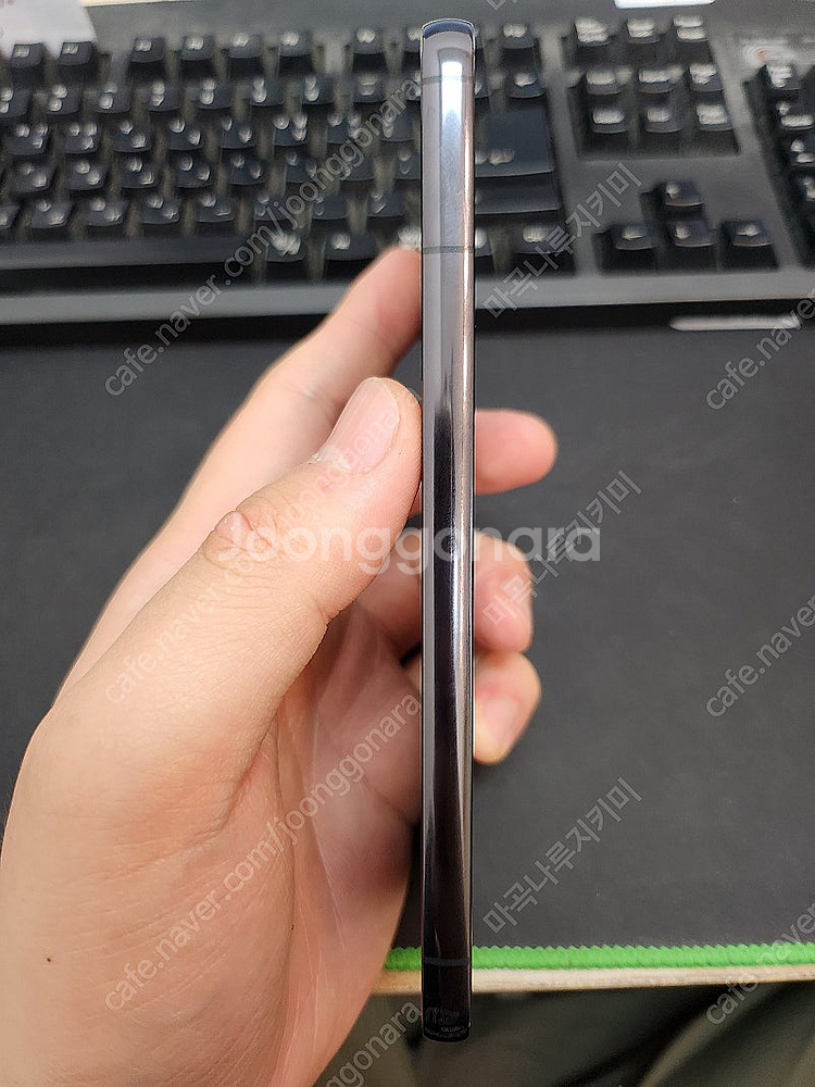 갤럭시S22플러스 블랙 256GB 무잔상 상태좋은 중고...--1