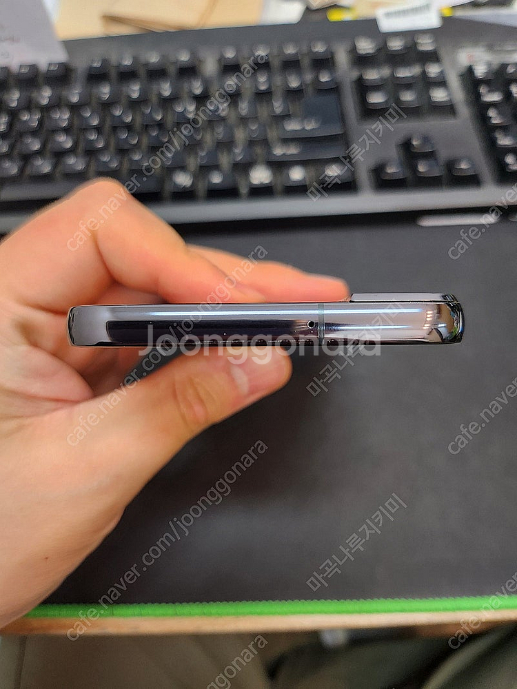 갤럭시S22플러스 블랙 256GB 무잔상 상태좋은 중고...--4