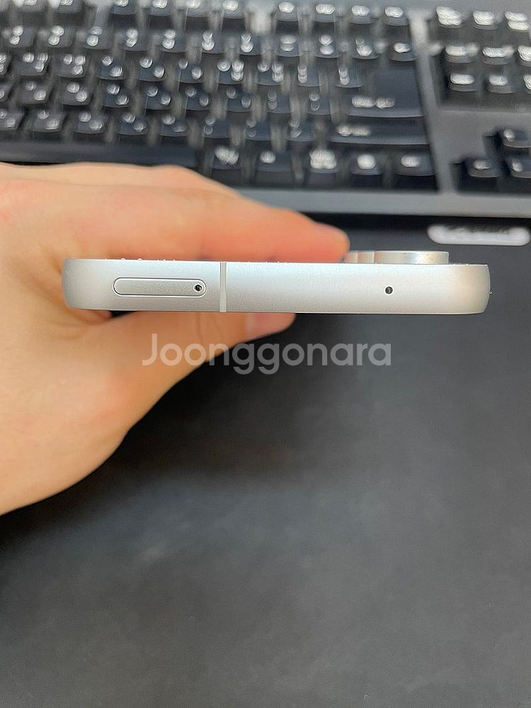 갤럭시S23FE 크림 256GB 무잔상 상태좋은 중고3...--3