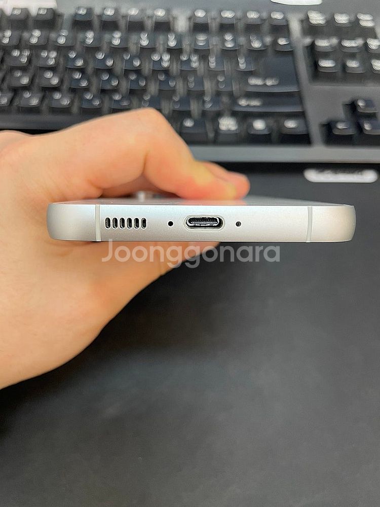 갤럭시S23FE 크림 256GB 무잔상 상태좋은 중고3...--5