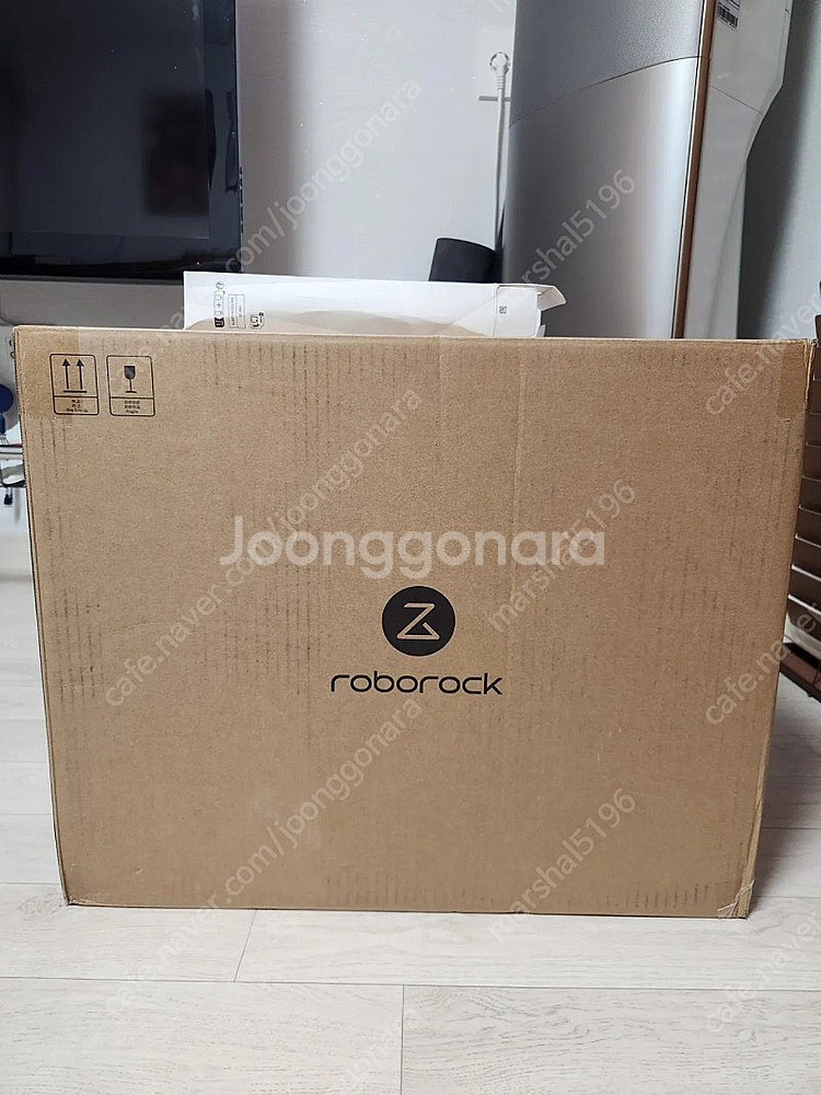 로보락 S8 MaxV Ultra 화이트 새상품--4