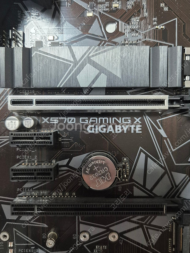 기가바이트 X570 GAMING X 메인보드 판매합니다--1