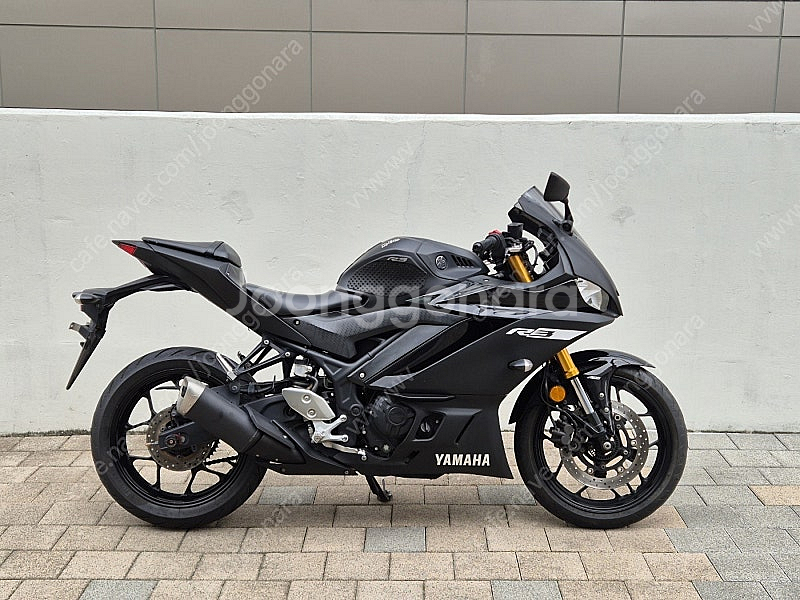 2019년식 YZF-R3 알쓰리 신형 멧블랙 판매합니다...--1