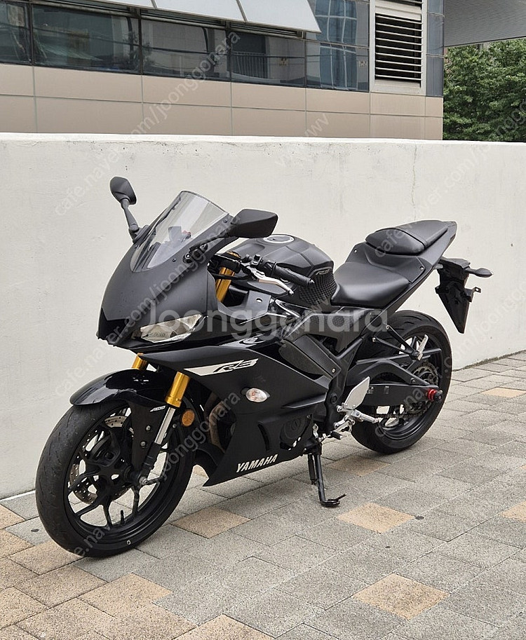 2019년식 YZF-R3 알쓰리 신형 멧블랙 판매합니다...--3