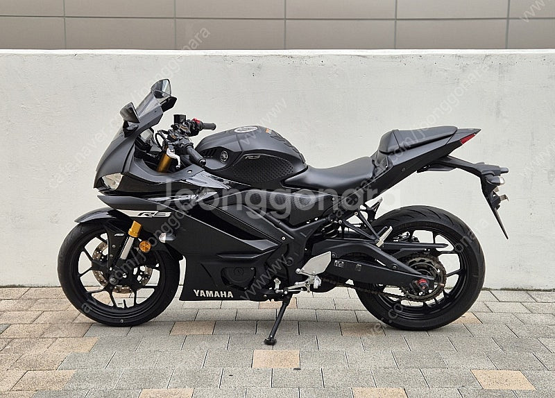 2019년식 YZF-R3 알쓰리 신형 멧블랙 판매합니다...--4