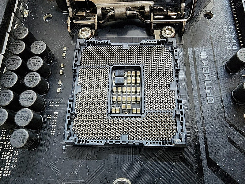 ASUS ROG MAXIMUS XII APEX Z490...--1