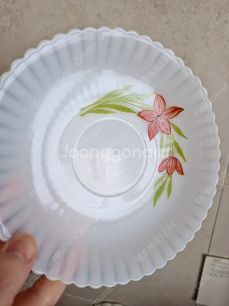 빈티지 밀크글라스 멕베스 에반스 핸드페인팅 컵앤소서--2
