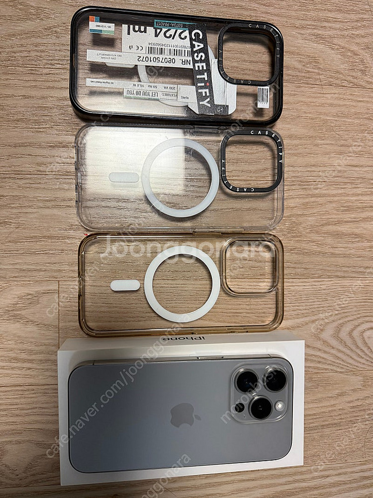 아이폰15프로 256GB 네추럴티타늄--1