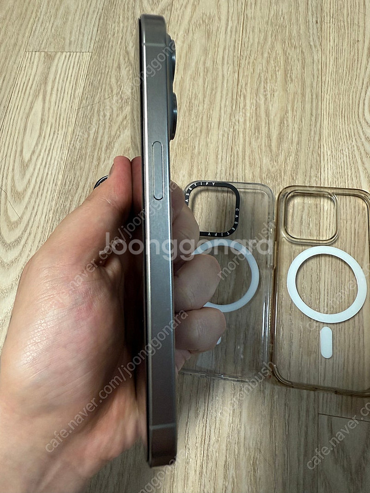 아이폰15프로 256GB 네추럴티타늄--5