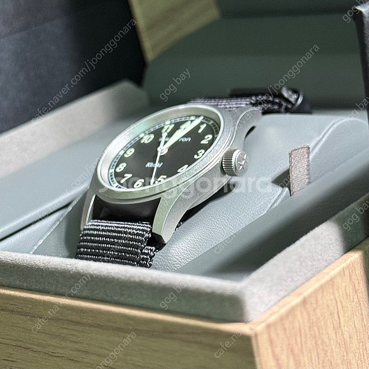 해밀턴 카키필드 쿼츠 33mm--2