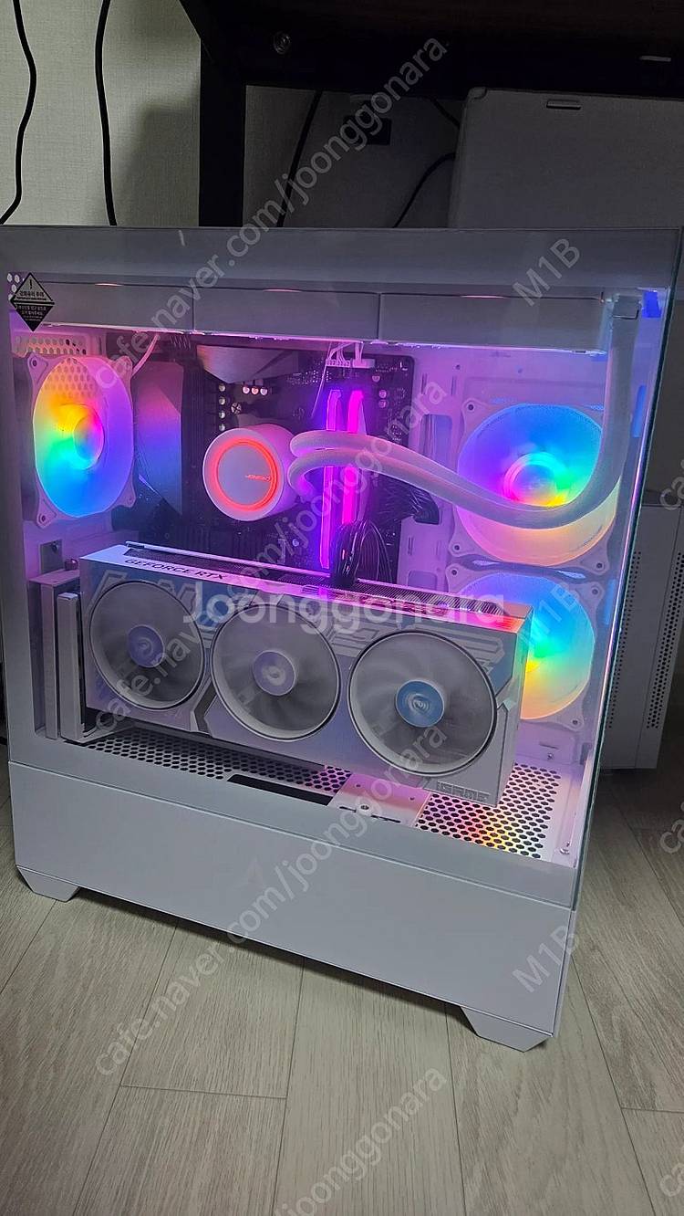 5800X3D RTX 4080 SUPER 화이트 초고사...--0