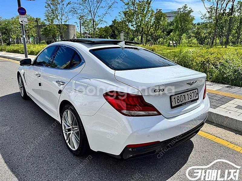 중고차 G70 2.2D 엘리트 2019 년식 흰색 중고...--4