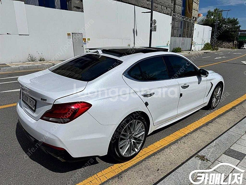 중고차 G70 2.2D 엘리트 2019 년식 흰색 중고...--6