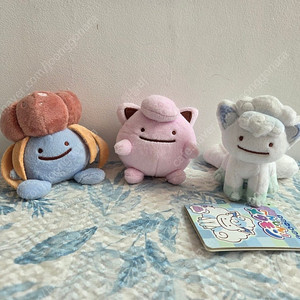 포켓몬센터 정품 인형, 가챠 팝니다(변신메타몽).