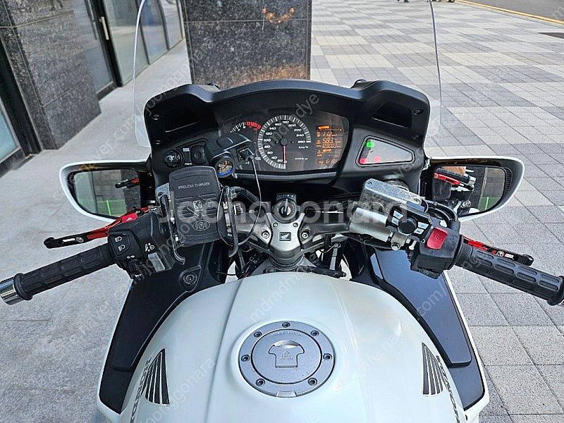 혼다 스포츠 투어러 ST1300 판매합니다--9