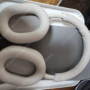 SONY WH-1000XM5 팝니다.