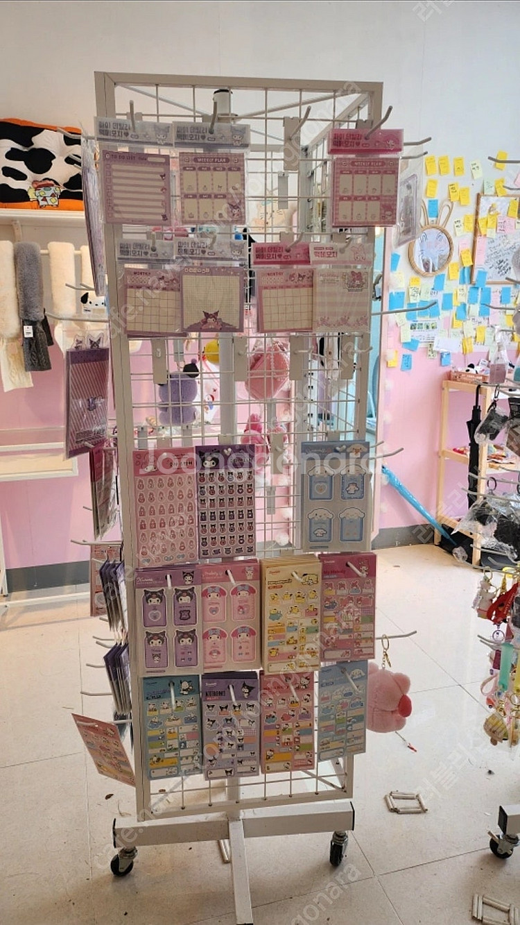 사각 철망 진열대/악세사리 진열대--1