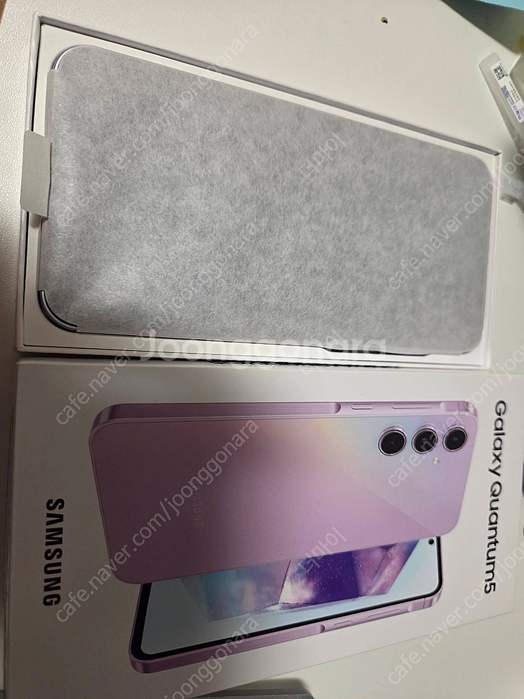 삼성 갤럭시 skt 퀀텀5 a556 라일락 128gb ...--0