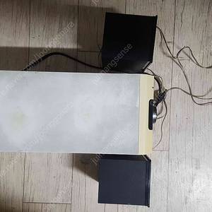 브리츠 2.1채널 스피커 BR3800 판매합니다. 25000원입니다. 우퍼강력하고 음질좋습니다.