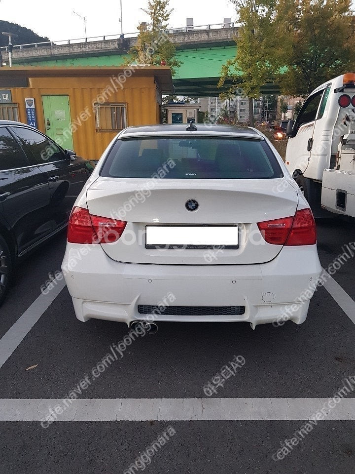 BMW 320i e90 CSL 트렁크--0