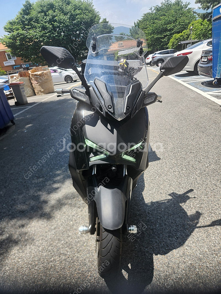 (부산) X-XAM300 24년식 신차급 판매해요--5