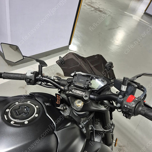 오토바이 스즈키 gsx-s1000