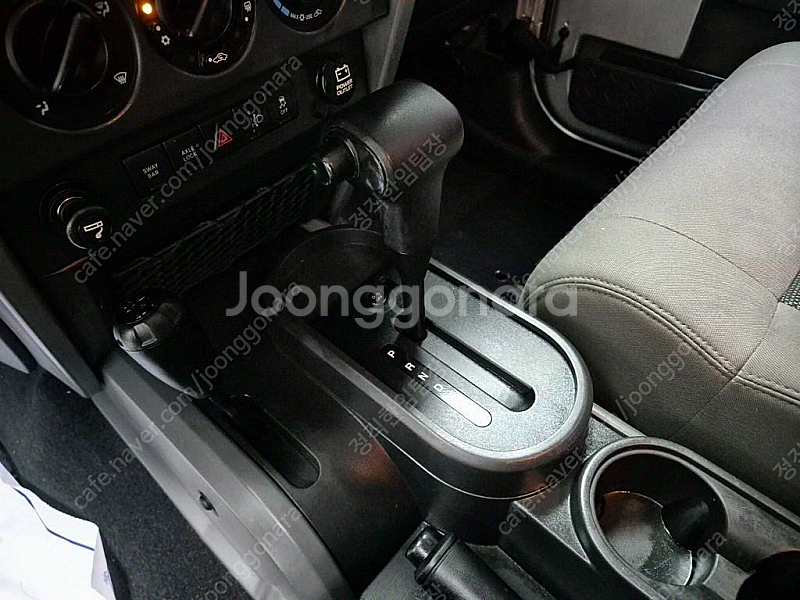 지프 랭글러 28 루비콘 2DR 중고차 최저가 판매합니...--7