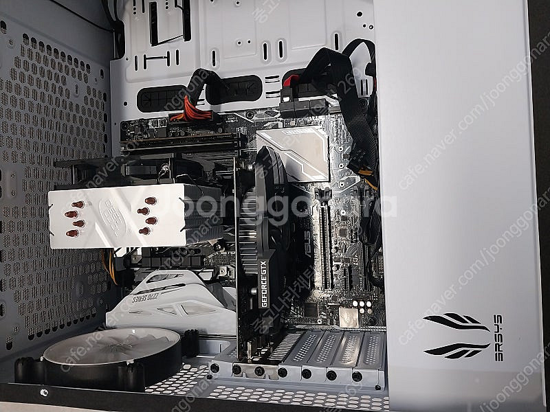 컴퓨터 본체 ( i7 - 7700K )--2