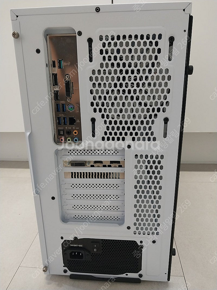 컴퓨터 본체 ( i7 - 7700K )--3