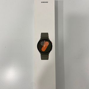 갤럭시워치7 40MM 그린 미개봉 새상품 팝니다 19만원