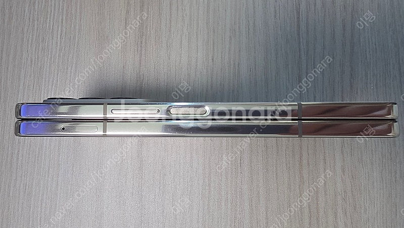 갤럭시 Z 폴드4 256GB A급 + S팬--8